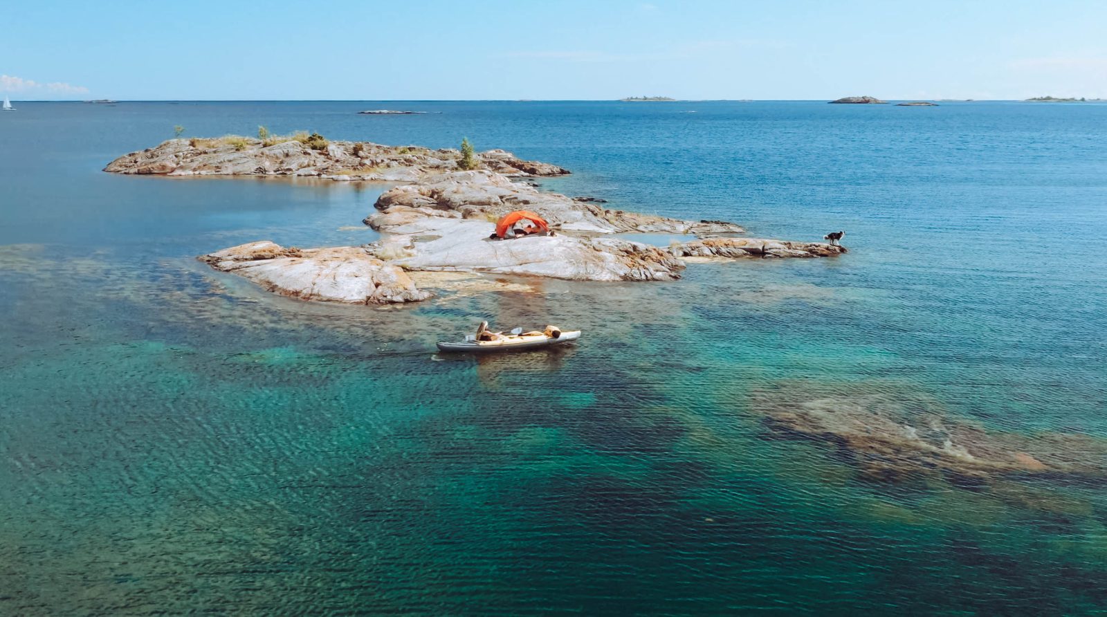 archipelago+island+harstena+sweden+boat+kayak+ocean+tent+camping+drone+dji+sankt+anna+gryt+dog+australian+shepherd