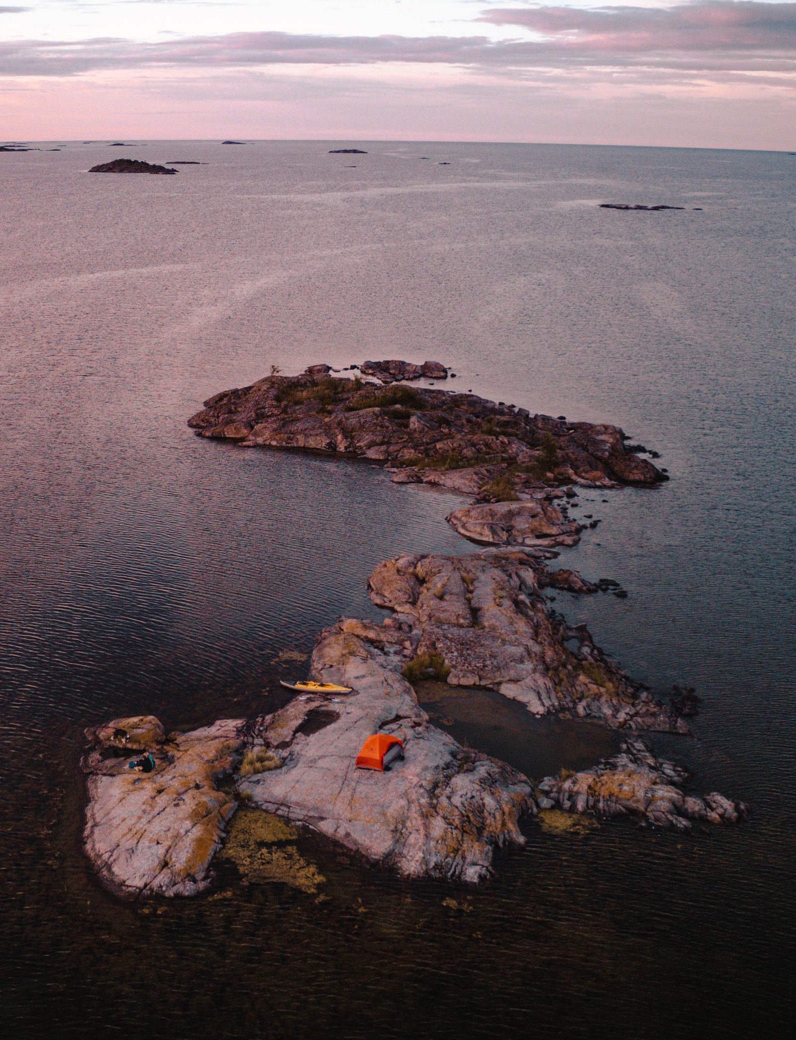 archipelago+island+harstena+sweden+boat+kayak+ocean+tent+camping+drone+dji+sankt+anna+gryt+dog+australian+shepherd
