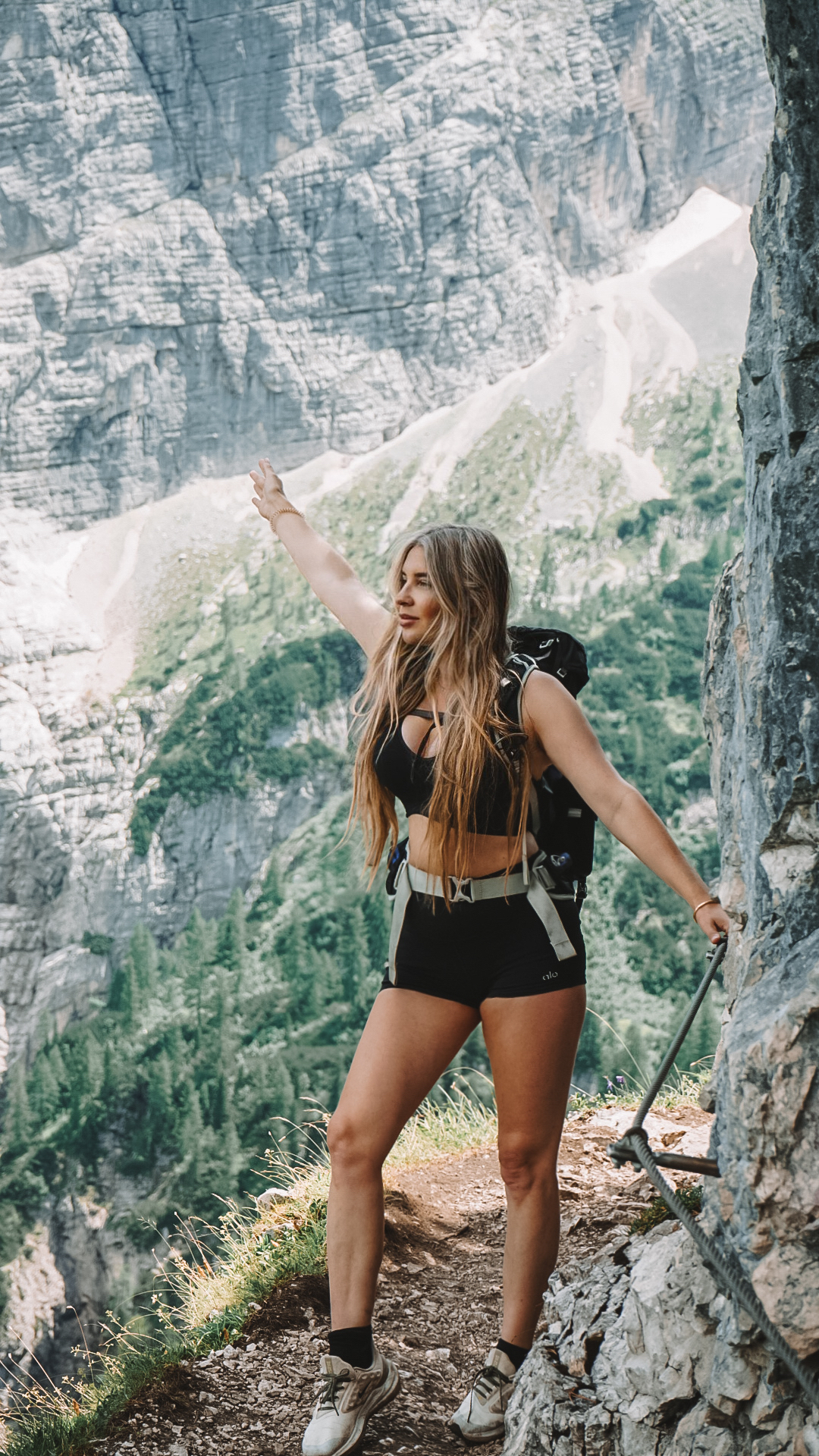 Lago di Sorapis + Lake Sorapis + Cortina d Ampezzo + Dolomites Italy + Dolomites + Italy Alps + Italy + Hiking Lago di Sorapis