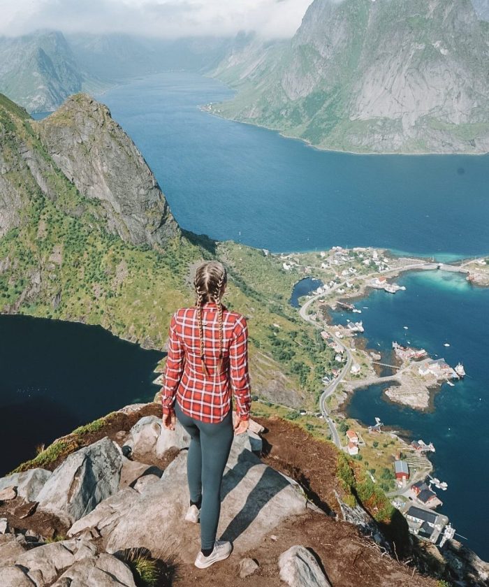 Reinebringen+Hiking+Guide+Lofoten+Road+Trip+Trail+Hike+Northern+Norway+